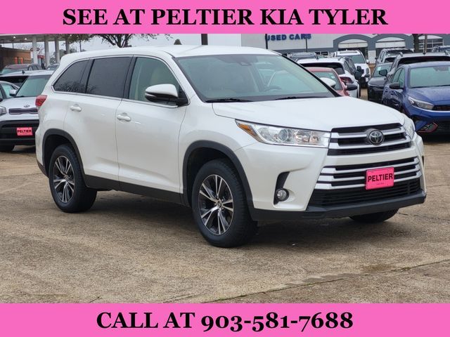 2019 Toyota Highlander LE