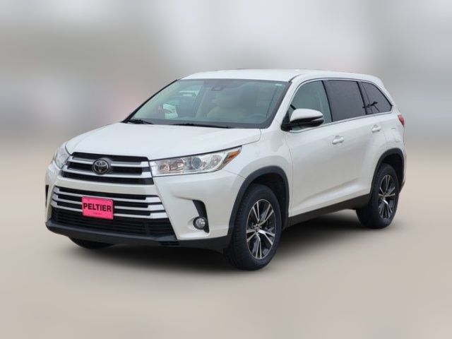 2019 Toyota Highlander LE