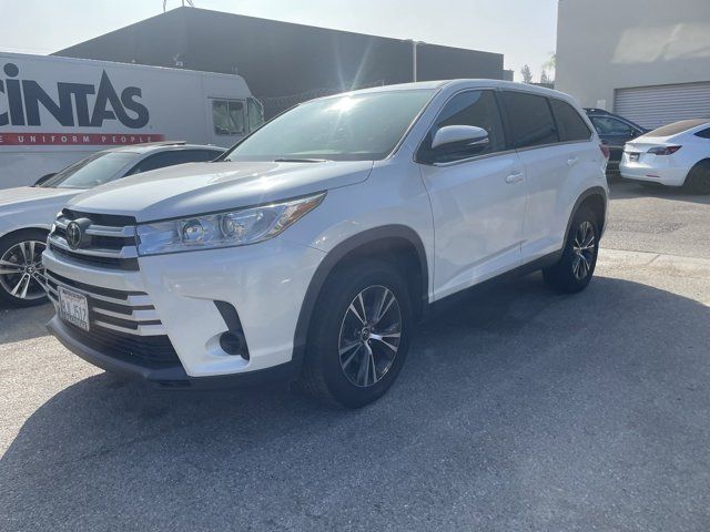 2019 Toyota Highlander LE