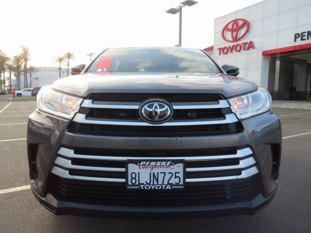 2019 Toyota Highlander LE