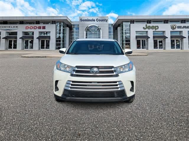 2019 Toyota Highlander LE