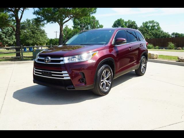 2019 Toyota Highlander LE