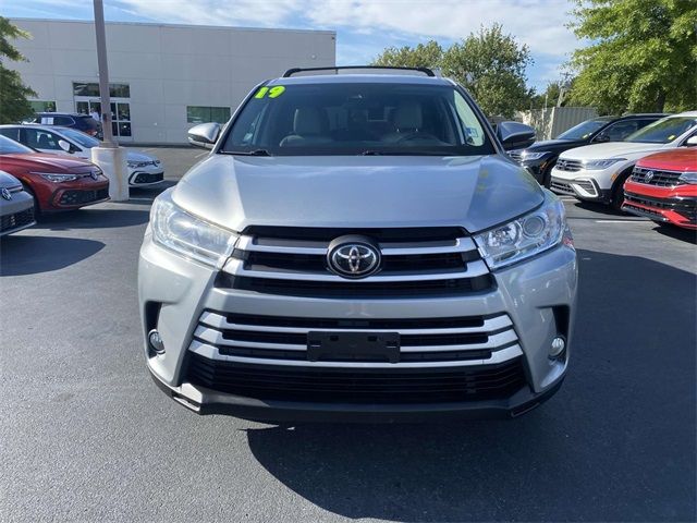 2019 Toyota Highlander LE Plus