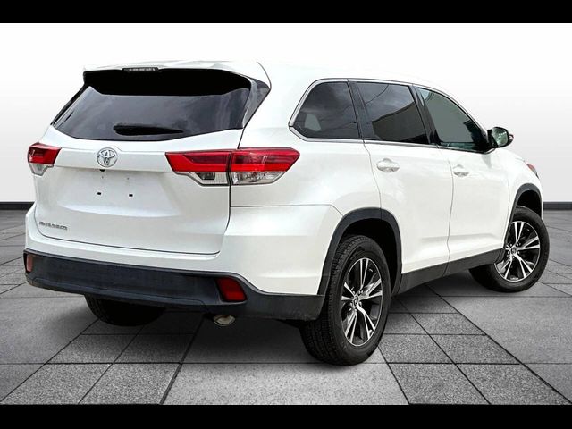 2019 Toyota Highlander 