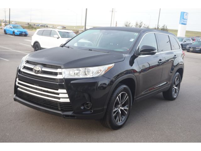 2019 Toyota Highlander 