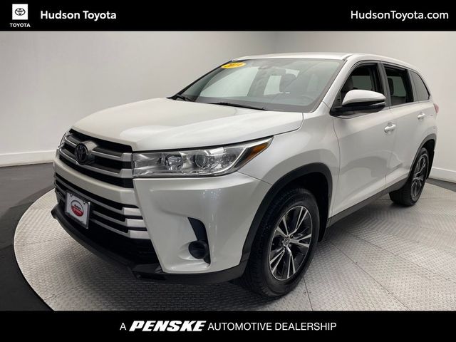 2019 Toyota Highlander LE