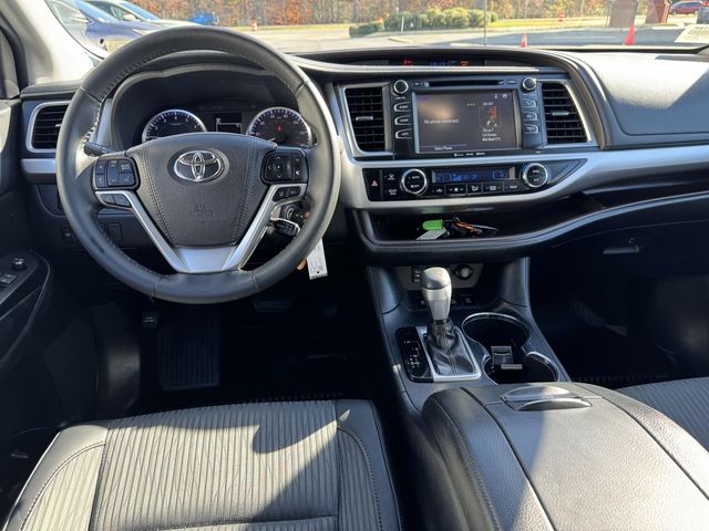 2019 Toyota Highlander LE Plus