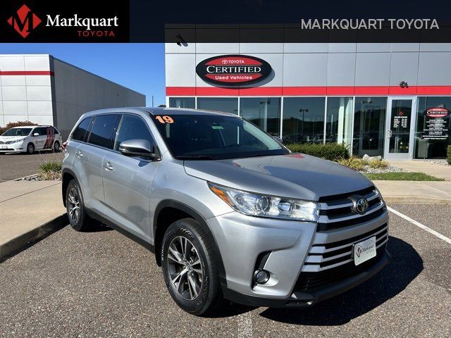 2019 Toyota Highlander LE Plus