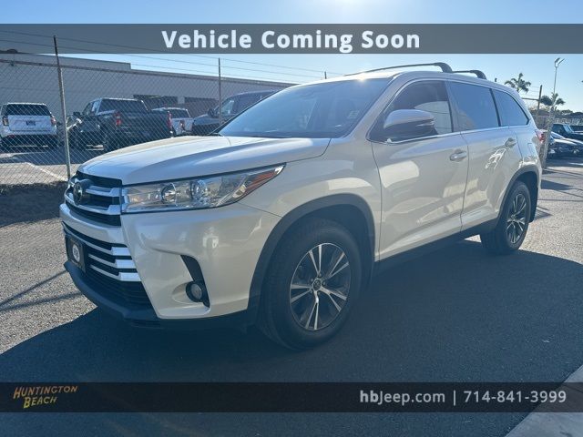 2019 Toyota Highlander 