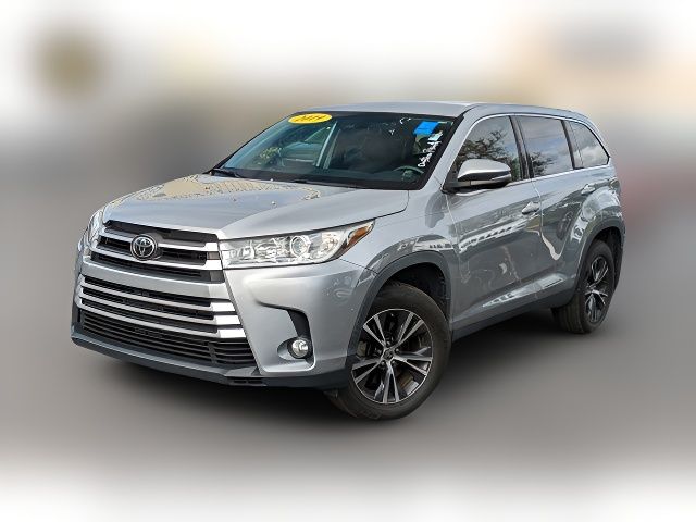 2019 Toyota Highlander LE Plus