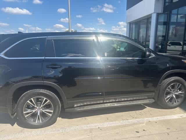 2019 Toyota Highlander LE Plus