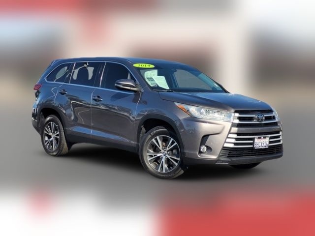 2019 Toyota Highlander LE Plus