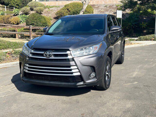 2019 Toyota Highlander LE Plus