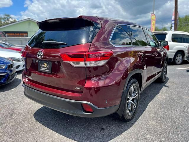 2019 Toyota Highlander LE