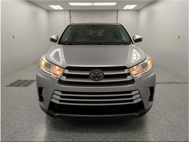 2019 Toyota Highlander LE