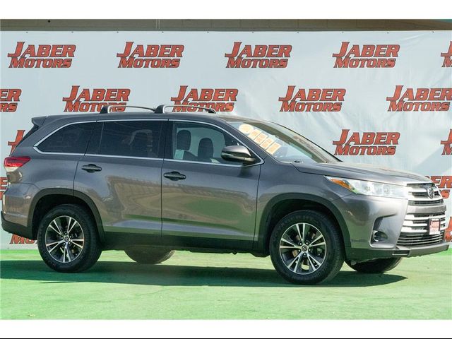 2019 Toyota Highlander 