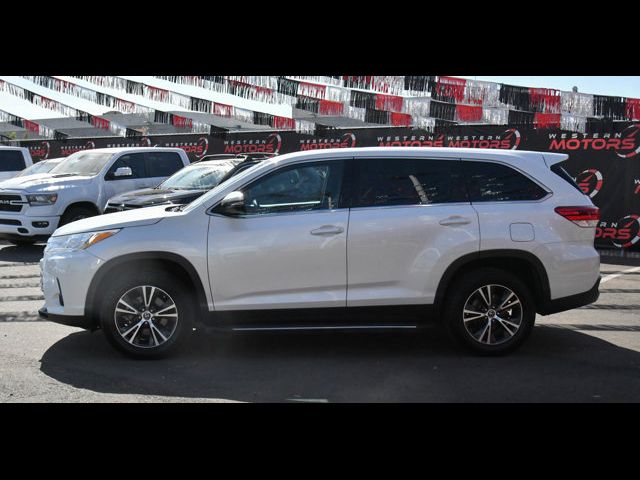 2019 Toyota Highlander 