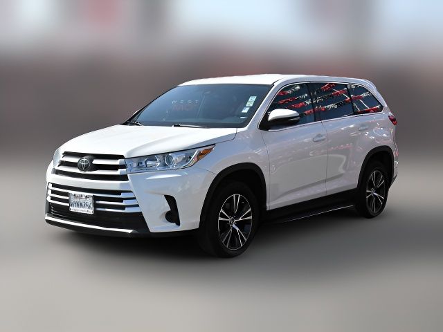 2019 Toyota Highlander 