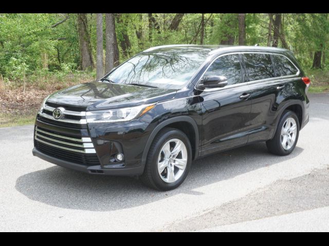 2019 Toyota Highlander 