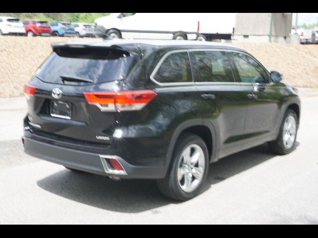 2019 Toyota Highlander 