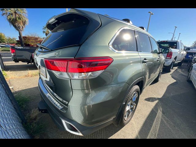 2019 Toyota Highlander Limited Platinum