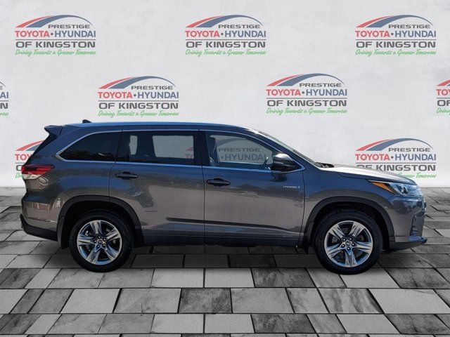 2019 Toyota Highlander 