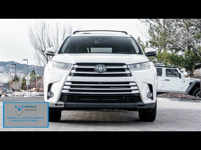 2019 Toyota Highlander 