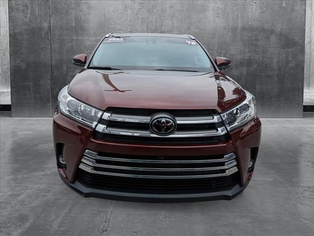 2019 Toyota Highlander Limited Platinum