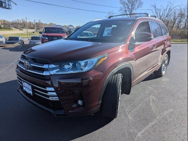 2019 Toyota Highlander 