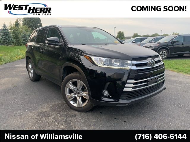 2019 Toyota Highlander 