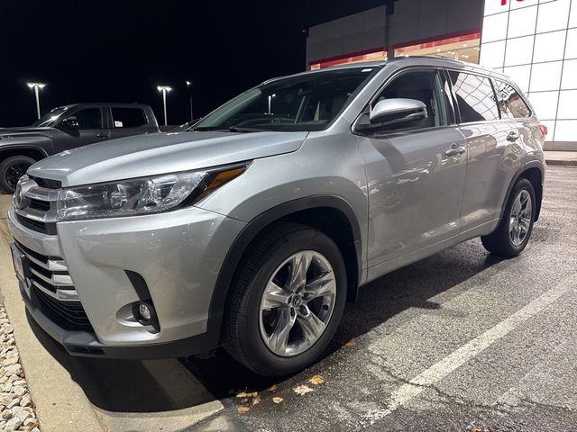 2019 Toyota Highlander 