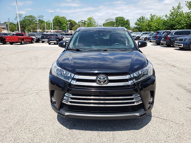 2019 Toyota Highlander 