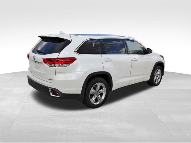 2019 Toyota Highlander 