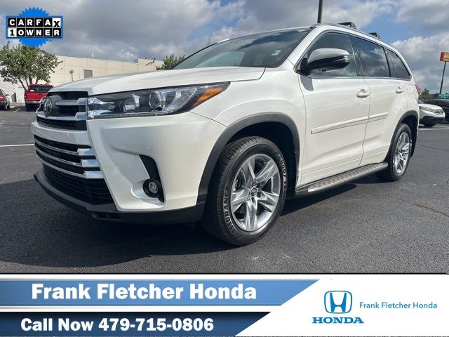 2019 Toyota Highlander 