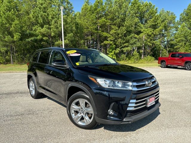 2019 Toyota Highlander 