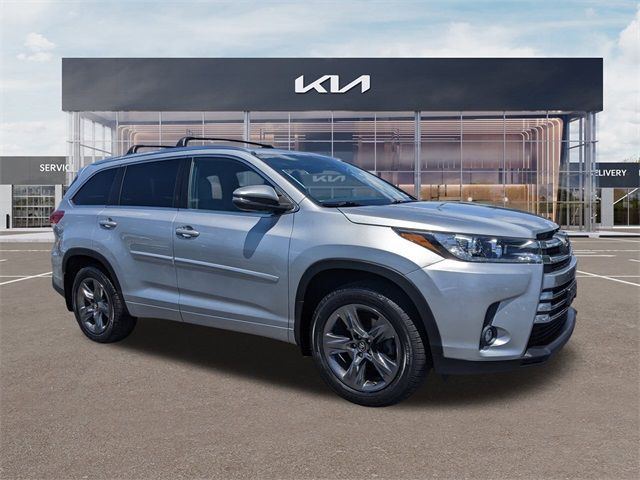 2019 Toyota Highlander Limited Platinum
