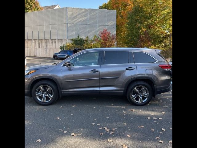 2019 Toyota Highlander Limited Platinum