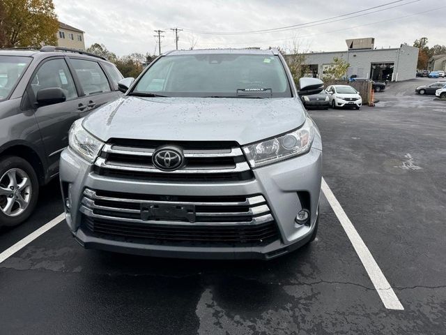 2019 Toyota Highlander Limited Platinum