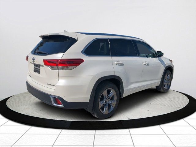 2019 Toyota Highlander Limited Platinum