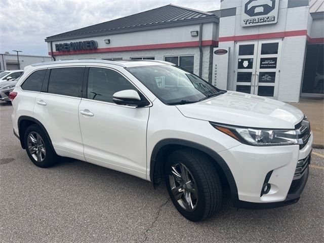 2019 Toyota Highlander Limited Platinum