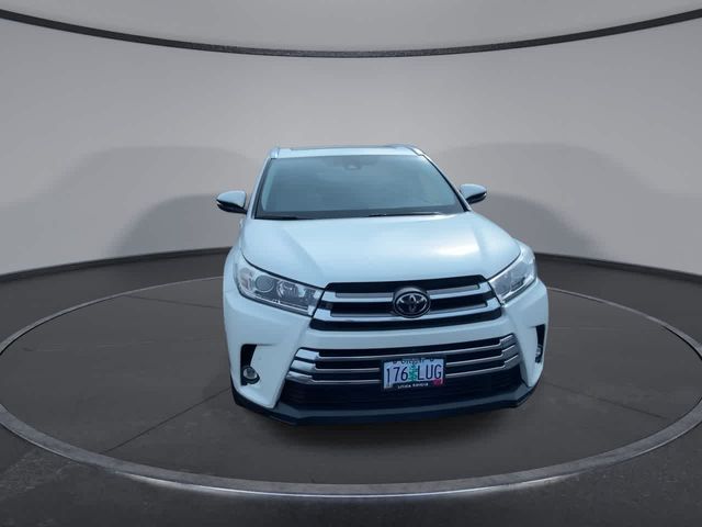 2019 Toyota Highlander Limited Platinum