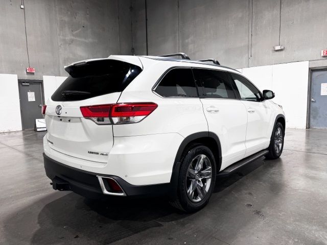 2019 Toyota Highlander Limited Platinum