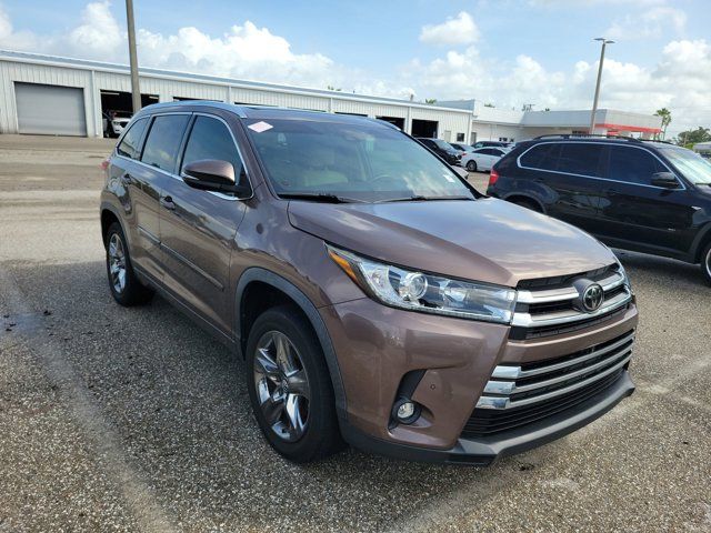 2019 Toyota Highlander Limited Platinum