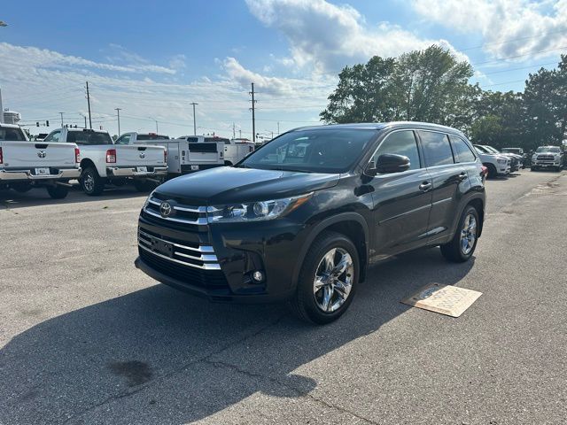 2019 Toyota Highlander Limited Platinum