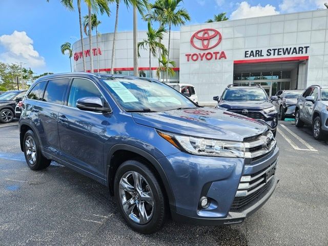 2019 Toyota Highlander Limited Platinum