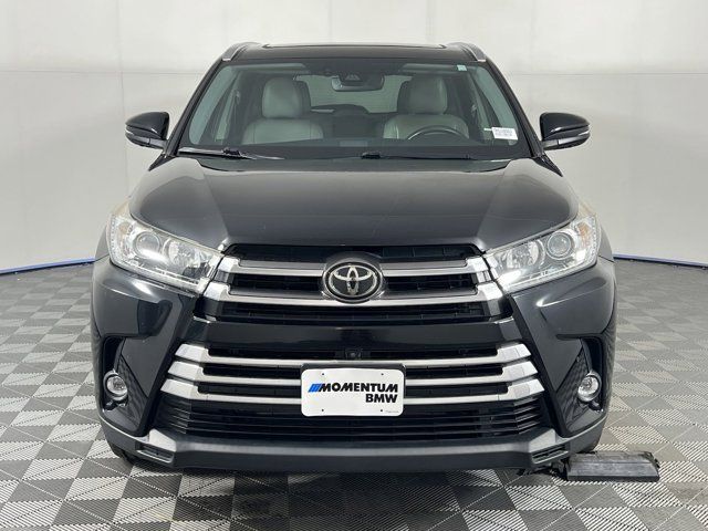 2019 Toyota Highlander Limited Platinum