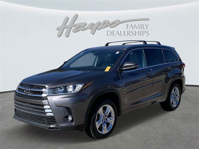 2019 Toyota Highlander 