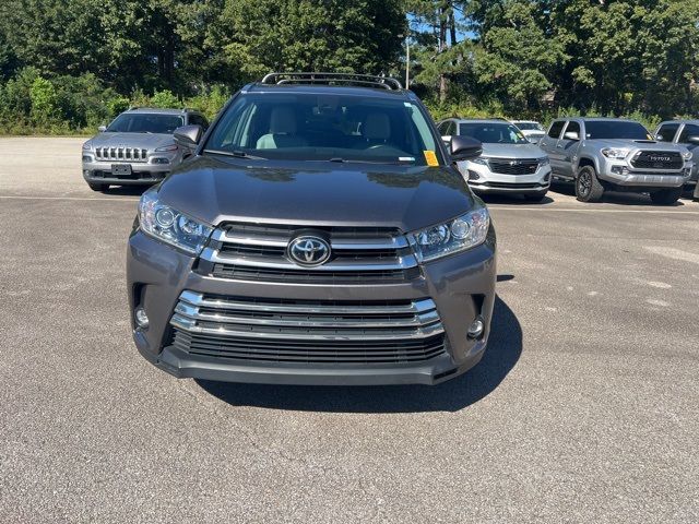 2019 Toyota Highlander 