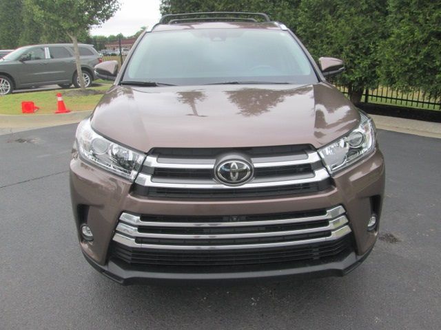 2019 Toyota Highlander Limited Platinum