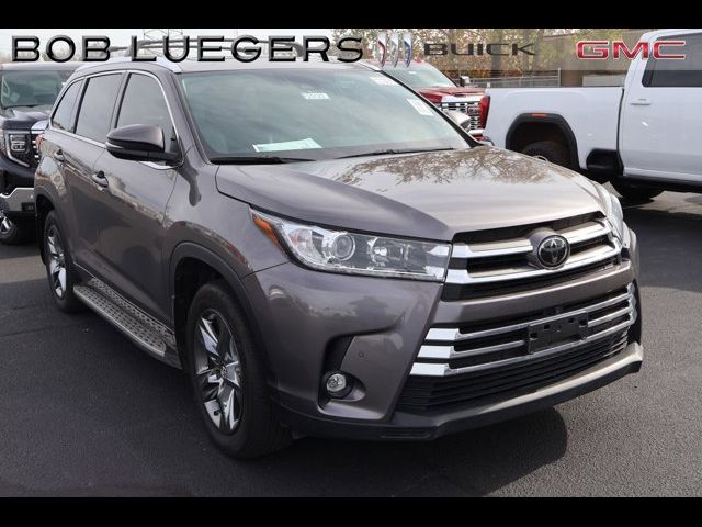 2019 Toyota Highlander Limited Platinum